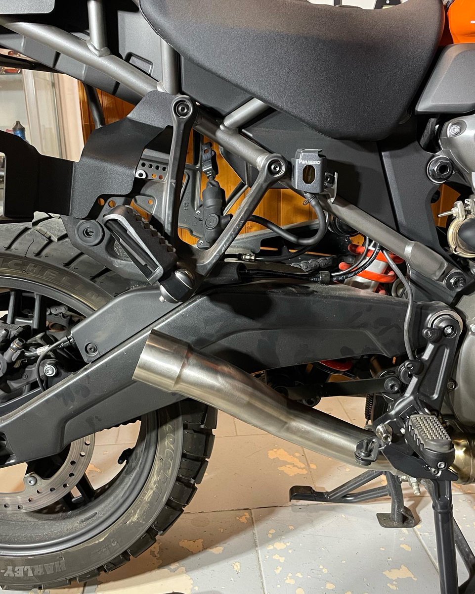 javidffd's tweet photo. Nuevo escape Supertrapp para la nueva Harley Davidson Pan América Special. #harleydavidson ,#panamerica1250special ,#supertrapp ,#zodiac_spain_portugal_andorra ,#malavida75 ,#malaga ,#coin ,#harleydavidsonpanamerica ,#harleydavidsonpanamerica1250 ,#harleydavidsonspain https://t.co/mm8yM9TcXx