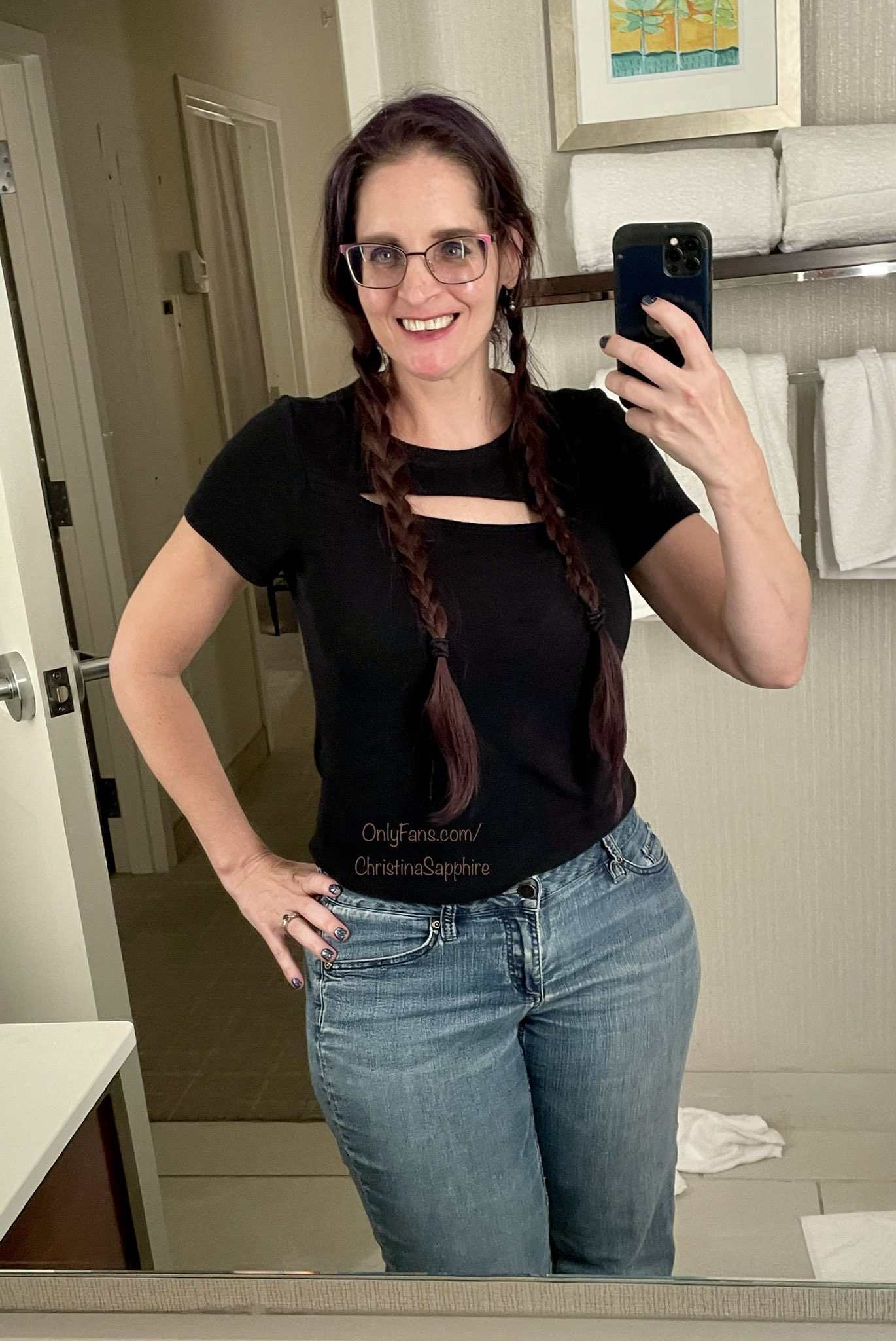 TW Pornstars - 1 pic. ♠Christina Sapphire♠. Twitter. I look so sweet and demure in this outfit