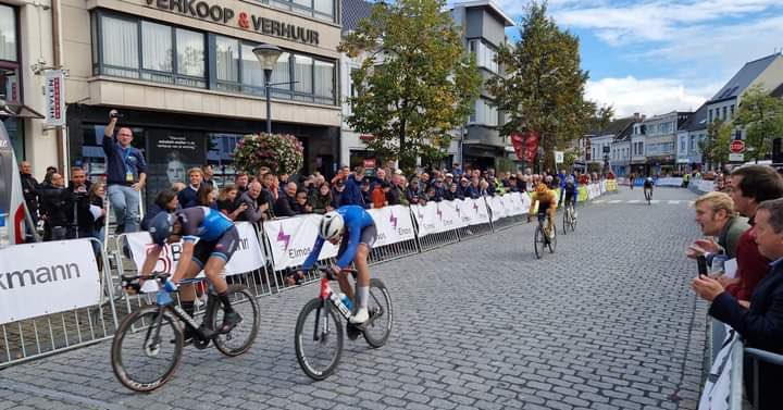 ctvolkerwessels's tweet photo. Naast de fantastische overwinning in Slowakije, won Vermeltfoort vandaag in België de GP Rik van Looy!! https://t.co/YvhpzgyJBL