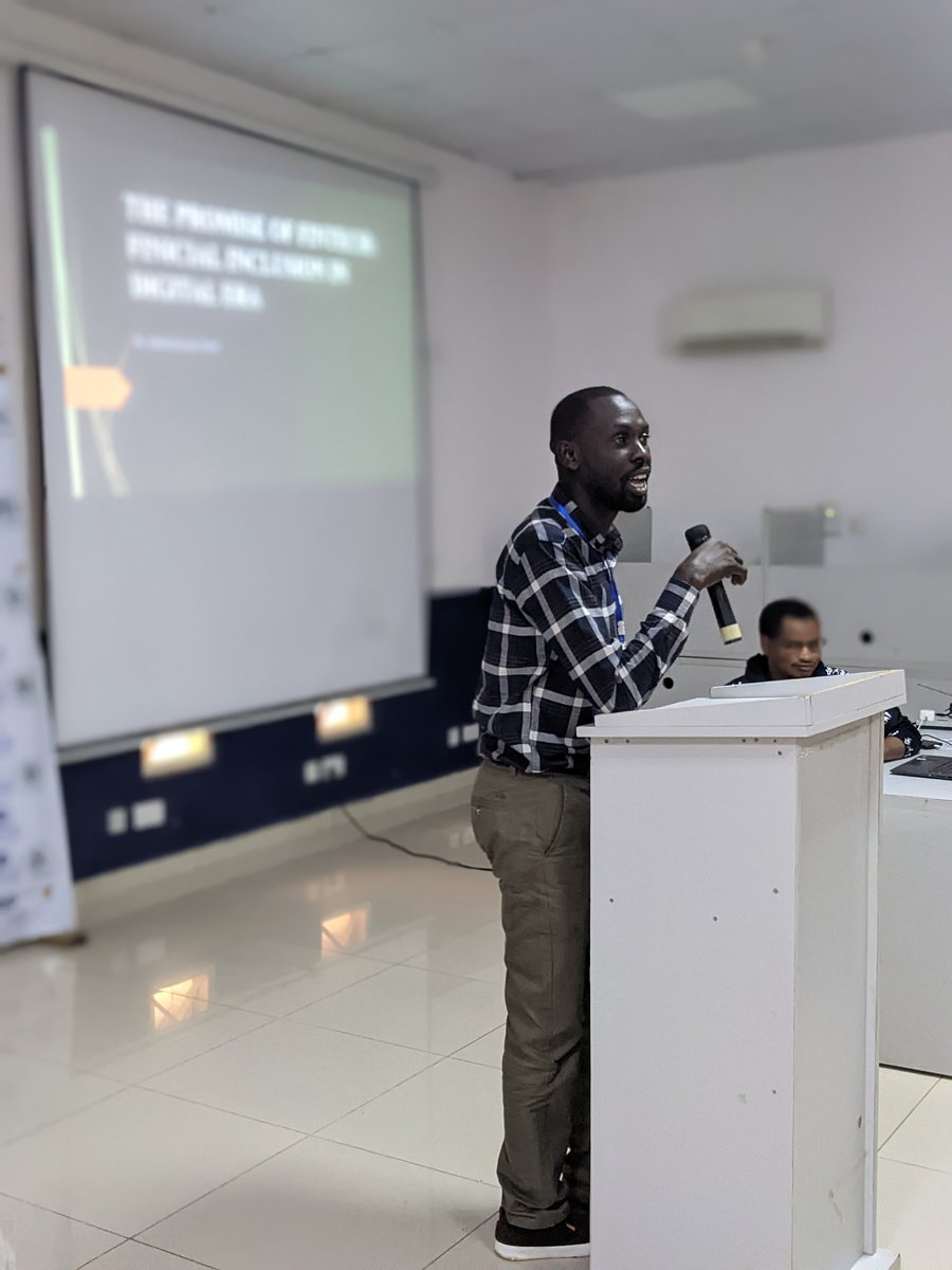 labi_yode's tweet photo. Earlier today, I was privileged to deliver a speech at @oscakaduna, the event was aimed in helping attendants learn how to navigate the roadmap to becoming a great open source contributor. 
I delivered speech on the THE PROMISE OF FINTECH: Financial inclusion in the Digital era. https://t.co/Q7fYjZRdFV