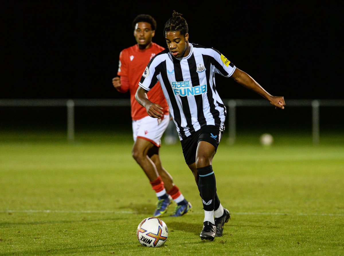 Jordanhackett8's tweet photo. #NUFC https://t.co/iyuXFWiGww