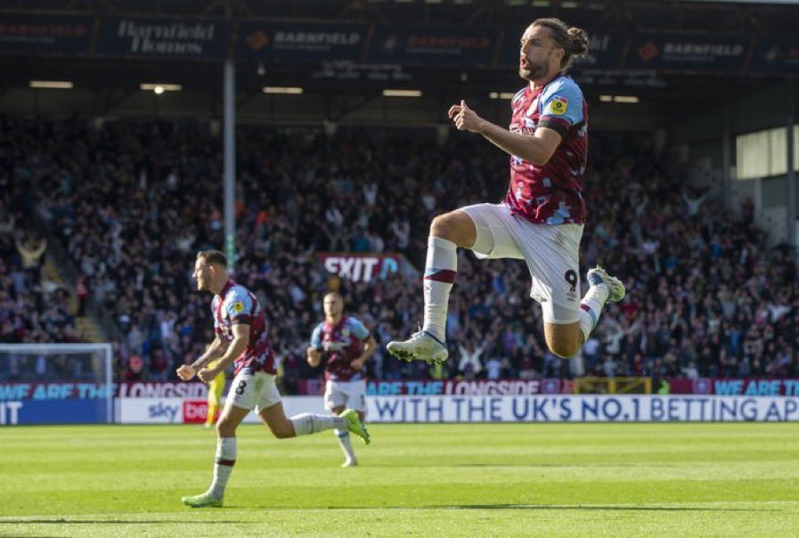 firgy_snr's tweet photo. One of our own, epitomises what @BurnleyOfficial are about #jayrod #UTC https://t.co/kIlEgFg4We