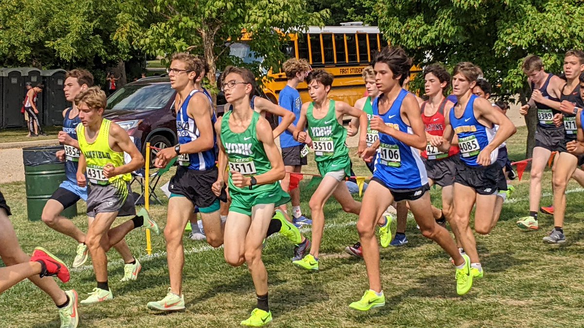 YorkScienceRyan's tweet photo. York frosh/soph boys cross country at Peoria meet. Nice run boys - several PR's! @YorkAthletics https://t.co/GZcfDgm8RN