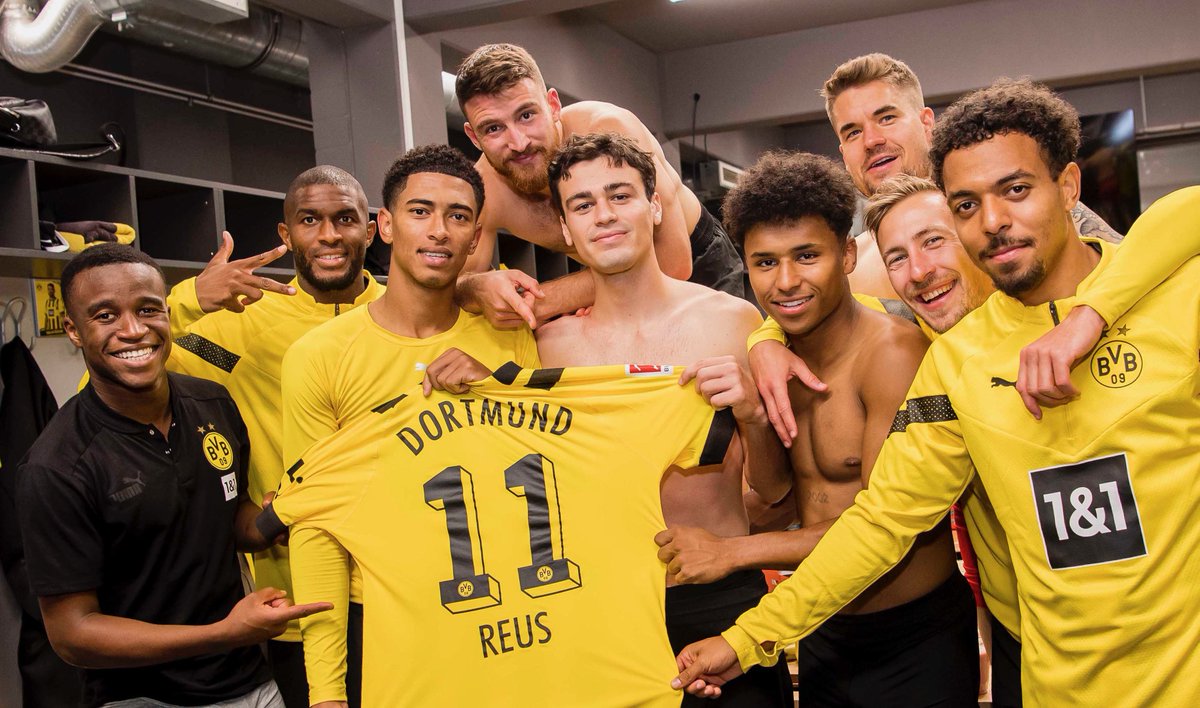 BlackYellow's tweet photo. Get well soon Captain 👊 https://t.co/c64pAZnRX0