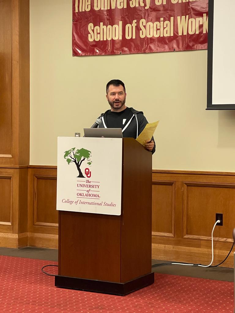 SecurityContext's tweet photo. 🗣️Paul Amar (@ucsantabarbara Orfalea Center) & @HermezSami (@NUQatar @acss_org) were some of the speakers at today's "Cross-Regional Experiences with Insecurity" panel, chaired by @OmniaKhalil.
Stay tuned for more updates on the #LandscapesOfInsecurity inaugural conference! https://t.co/fiWWm46dVi