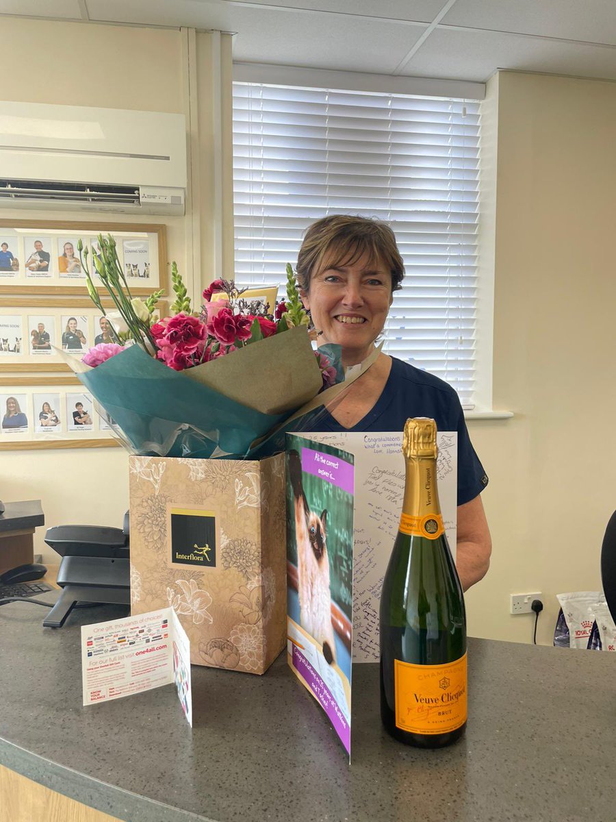 Here’s Ali. Been at the practice for just 25 years. You won’t find a nicer, more caring, more calm, more reassuring, more gentle, more funny (!) human being. Congratulations Ali, it’s been a blast! 🍾🌺🥰💕 
(Just keep her away from IT…)