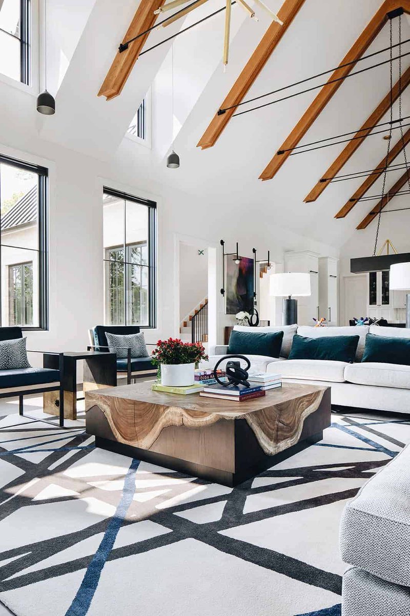OneKindesign's tweet photo. Astounding modern farmhouse inspired dream home in rural Illinois
https://t.co/leWHq19jKB https://t.co/wxIx5HNPbm