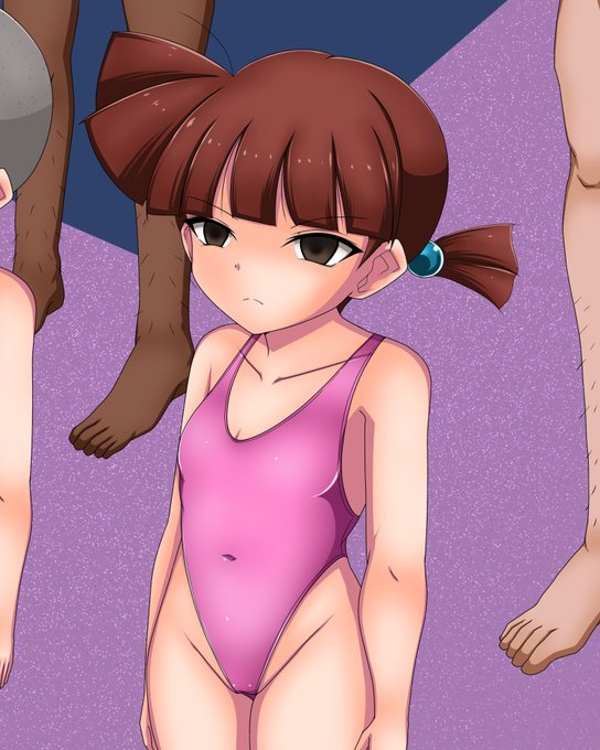 ハイグレ人間ネネちゃんを洗脳完了後の直立整列のイメージで描いたよ
一応配置は映画参照 