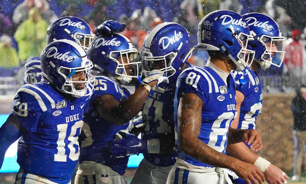JahvonWiggins's tweet photo. I am truly blessed to say i have received my 2nd D1 offer from the University Of Duke @CoachZohn @RivalsFriedman @Coach_Litton #gobluedevils https://t.co/vVr47VCToM