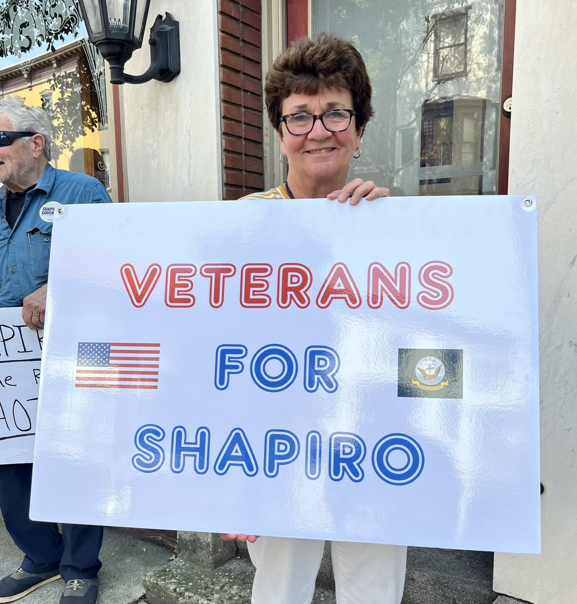 I’ve always had the back of our veterans as Attorney General. Proud to know they've got my back, too.