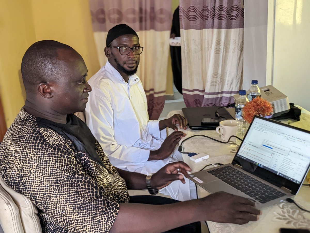 cleanaironea's tweet photo. Tea and some basics in R...our folks are ready and very determined. Wherever we can leverage support, please let's push it and give the people of The Gambia clean air solutions...
cc: @BubaHon1, @ibrahim2ray84, and @bo05836248 https://t.co/P3J0hz9Smw