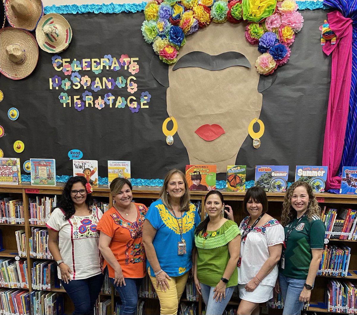 Celebrating 16 de septiembre with my amigas de la escuela