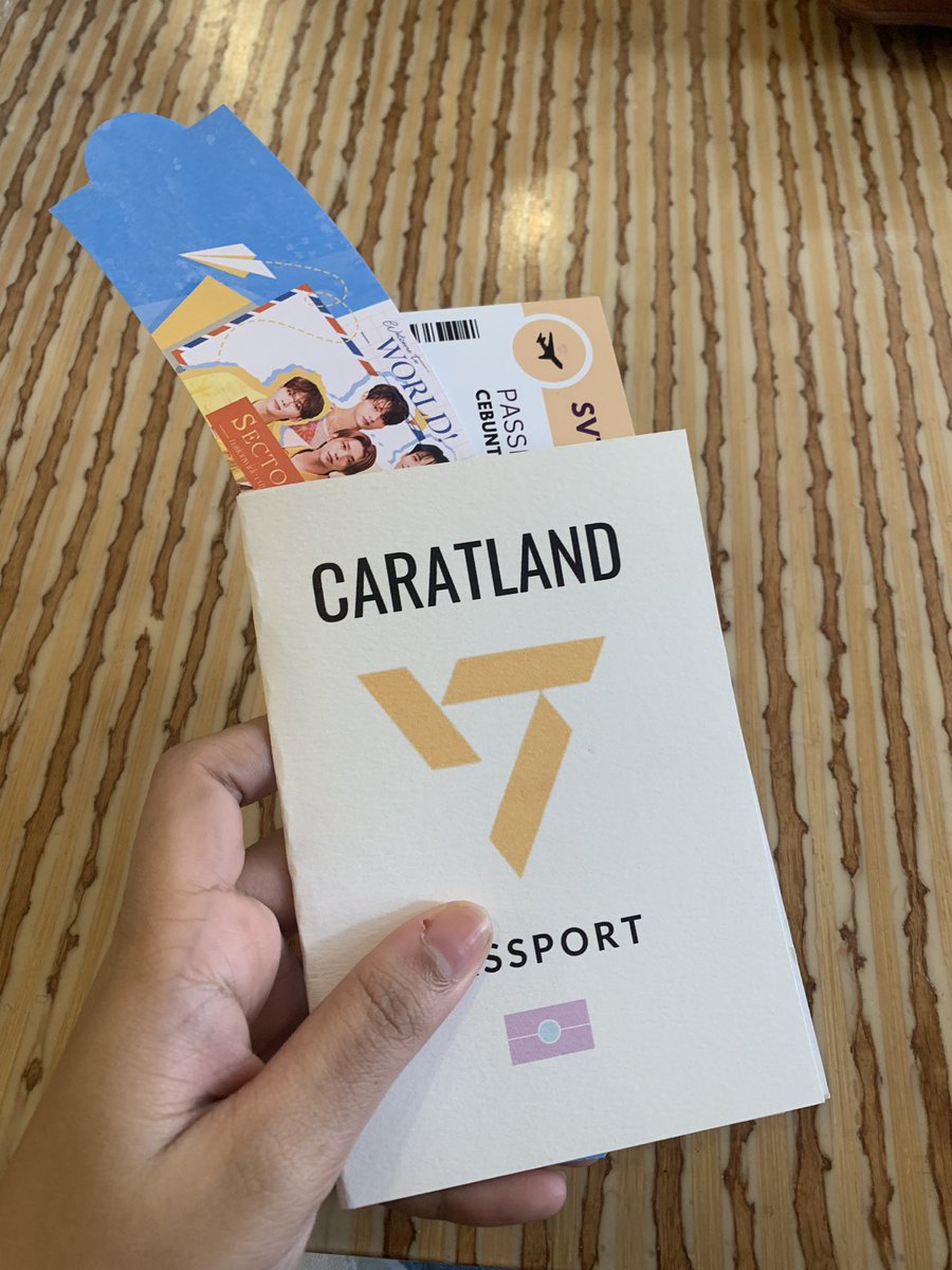 nrnbtsvt's tweet photo. Had fun with first carat event 💙 thanks to these new found friends @asvtbz @fallinflower97 @TNe95 @shuaaasvt_ and to @seventeenphcebu for hosting the event. To more events to come ☺️💎💙🍾 #SECTOR17 #SectorCEB #SectorPH https://t.co/nllCgMvoR4