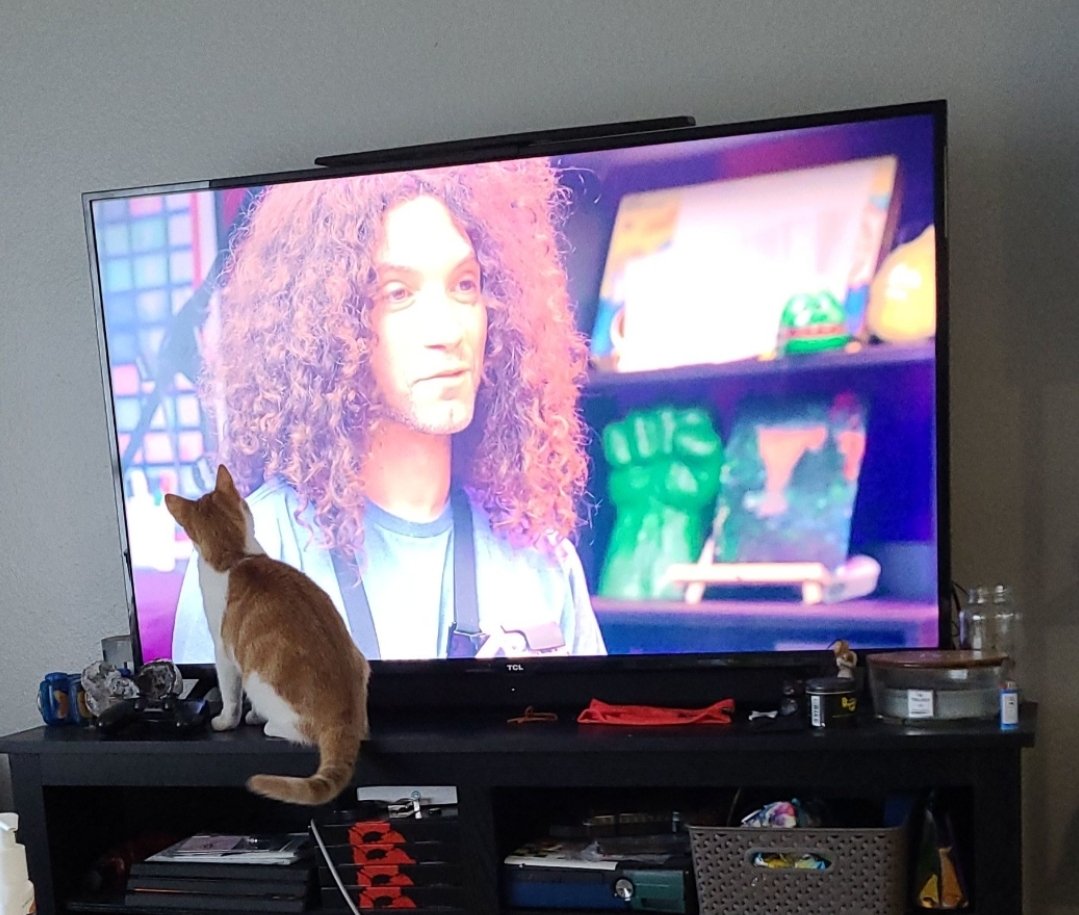 AlexDinonaut's tweet photo. @GameGrumps she's enthralled https://t.co/aiHGF4mYdh