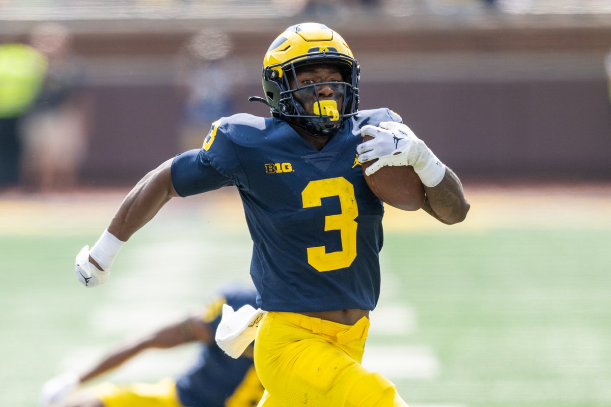 UMichFootball's tweet image. Cheat code 👾