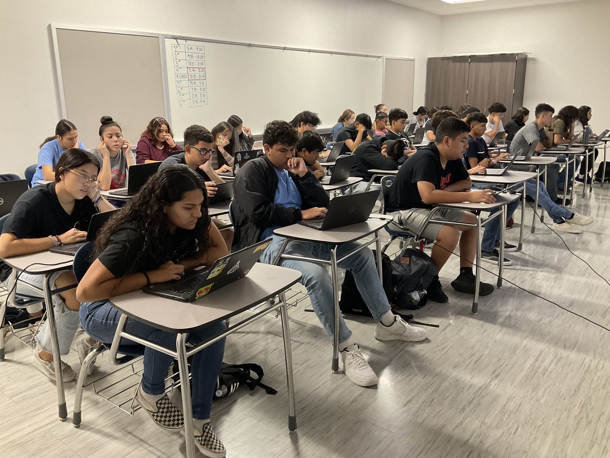 MSimental_SHS's tweet photo. AP English III &amp; IV came in on a Saturday morning, after the Hoco football game and the day of the Hoco dance, to take AP Practice Exams! These kids are putting in Work! Making time between games and fun ain’t easy! But, dedication, commitment and drive doesn’t quit 💯 #TeamSISD https://t.co/595jtOQNCc