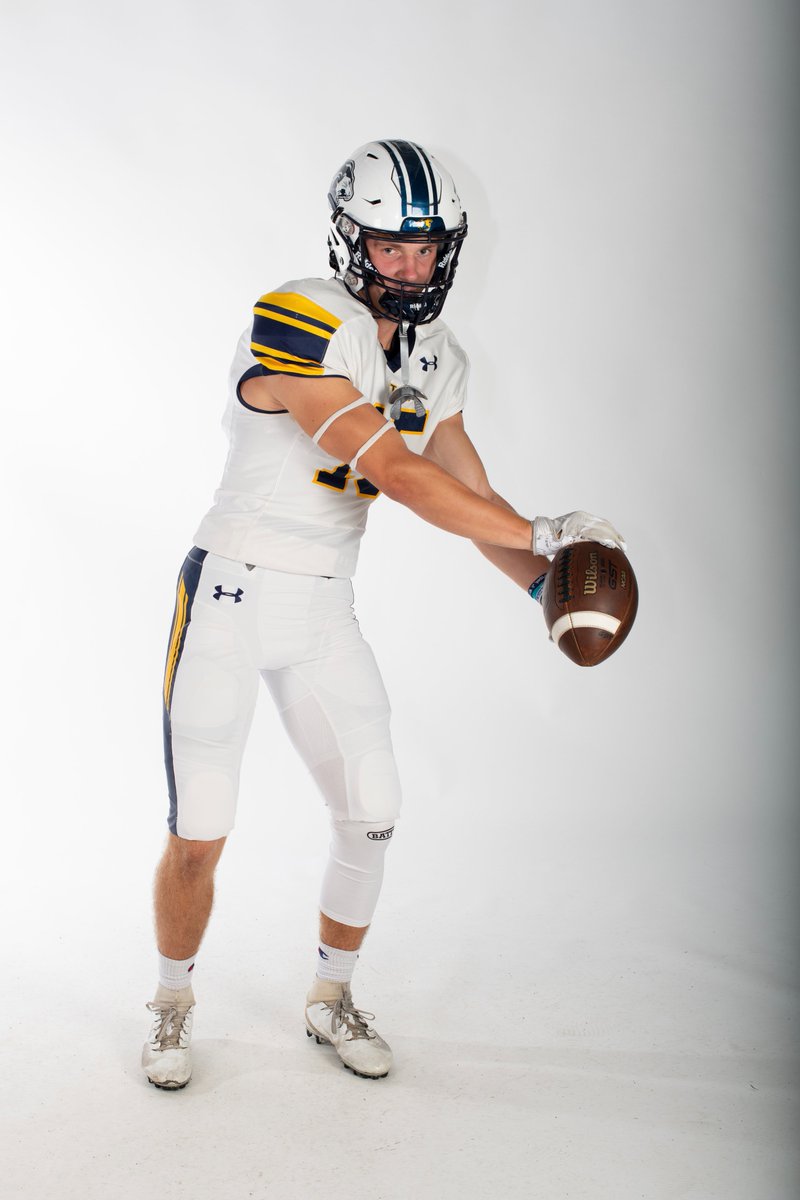 Jack Young with his first career interception!

#TCNJ #LionPride #d3fb #WGF #ForTheJersey