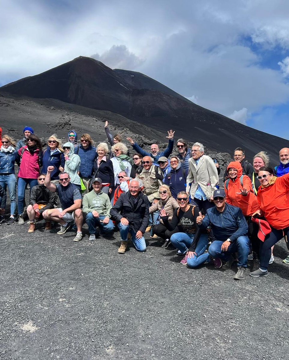 fruitecom_rp's tweet photo. Cinque giorni memorabili immersi in un territorio fantastico tra degustazioni, visite in azienda e escursioni ai crateri sommitali dell’Etna.🍷🌋
#etnadays #etnawine #etnadoc #agenziadicomunicazione #pr #agency #fruitecom https://t.co/28jWZ41ta9