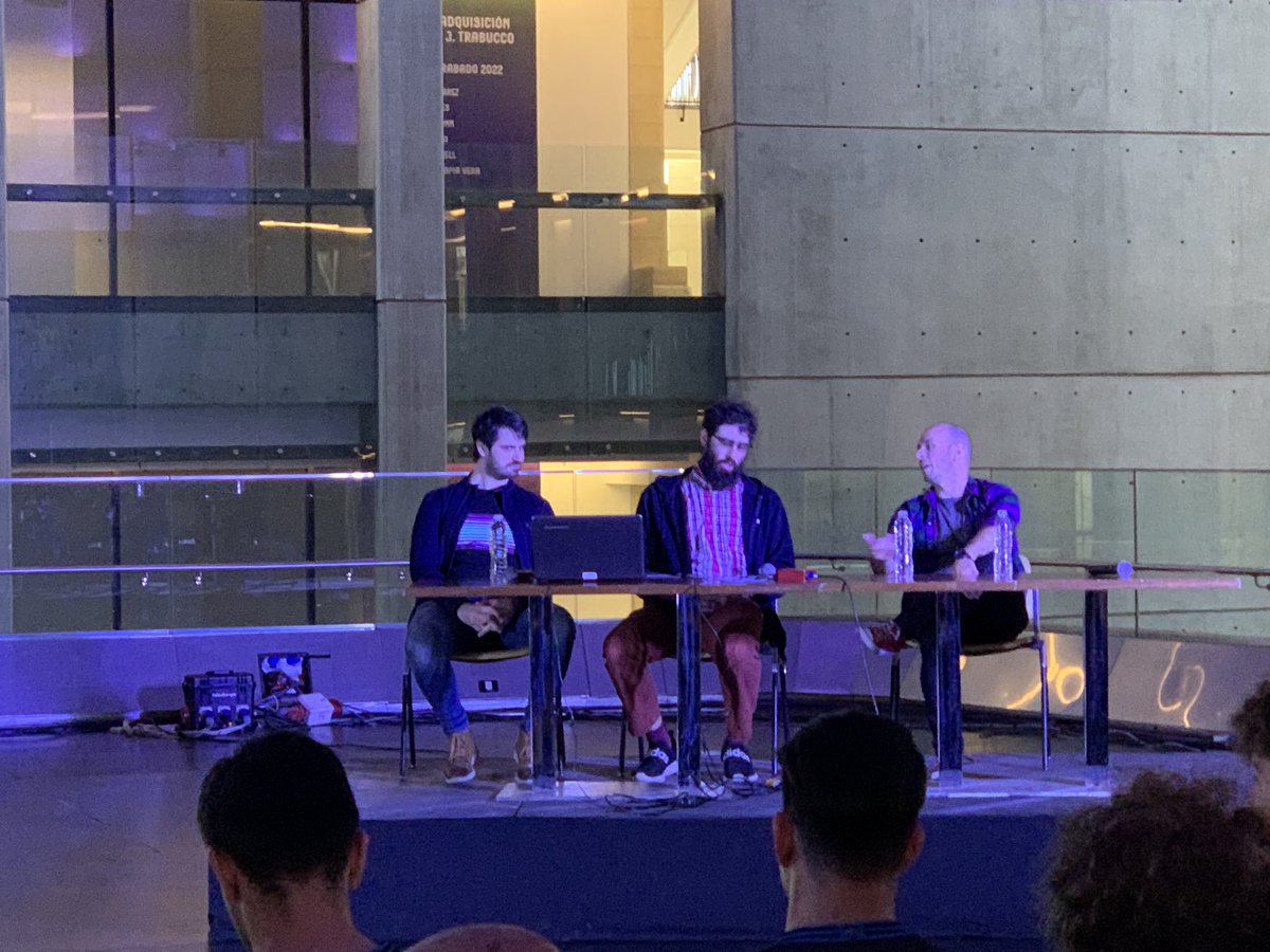 Now our Tech Director and Tech Leads presenting about Data Oriented and Netcode 

#TheSandbox <a href="/TheSandboxGame/">The Sandbox</a> #EVA2022 #Metaverse #gamedev