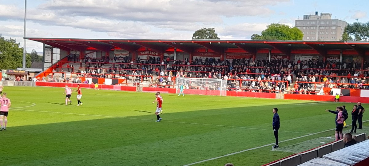ehbee2's tweet photo. @CurzonAshton @BromleysLLP Brilliant support from this crew compared to FC https://t.co/1SICJUeyKm