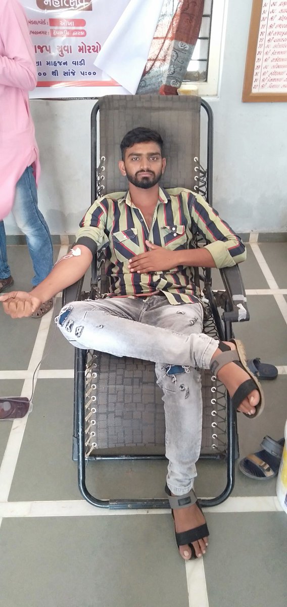 NarendraManek3's tweet photo. રક્તદાન મહાદાન https://t.co/9WUH90QulL