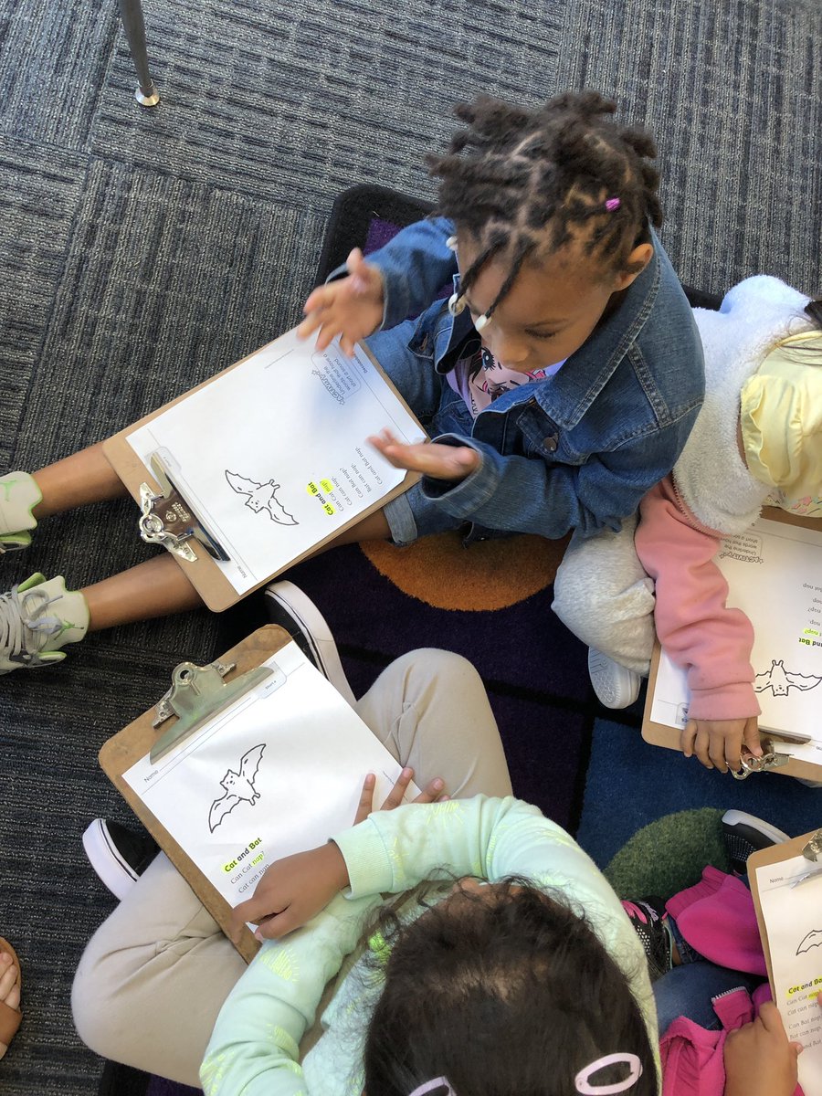 We are starting to use decodable readers from <a href="/McGrawHillK12/">McGraw Hill PreK-12</a> to read words with our phonics skills. Reading with a partner builds confidence! #WarrenWill