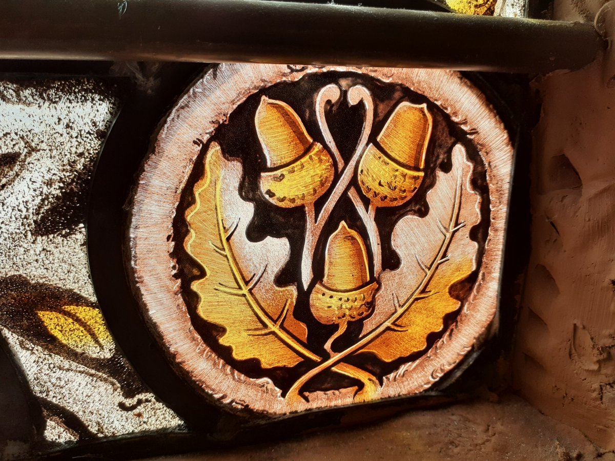 marymckenna211's tweet photo. Great day out in Derry yesterday plus a visit into #guildhallderry to look at amazing stained glass. Thanks to lovely Amanda and her team who are truly welcoming #derrygirls @AskVisitDerry @VisitDerry @dcsdcouncil @DiscoverNI @NatChurchTrust @stainedglassmus https://t.co/6heE3iuMdR