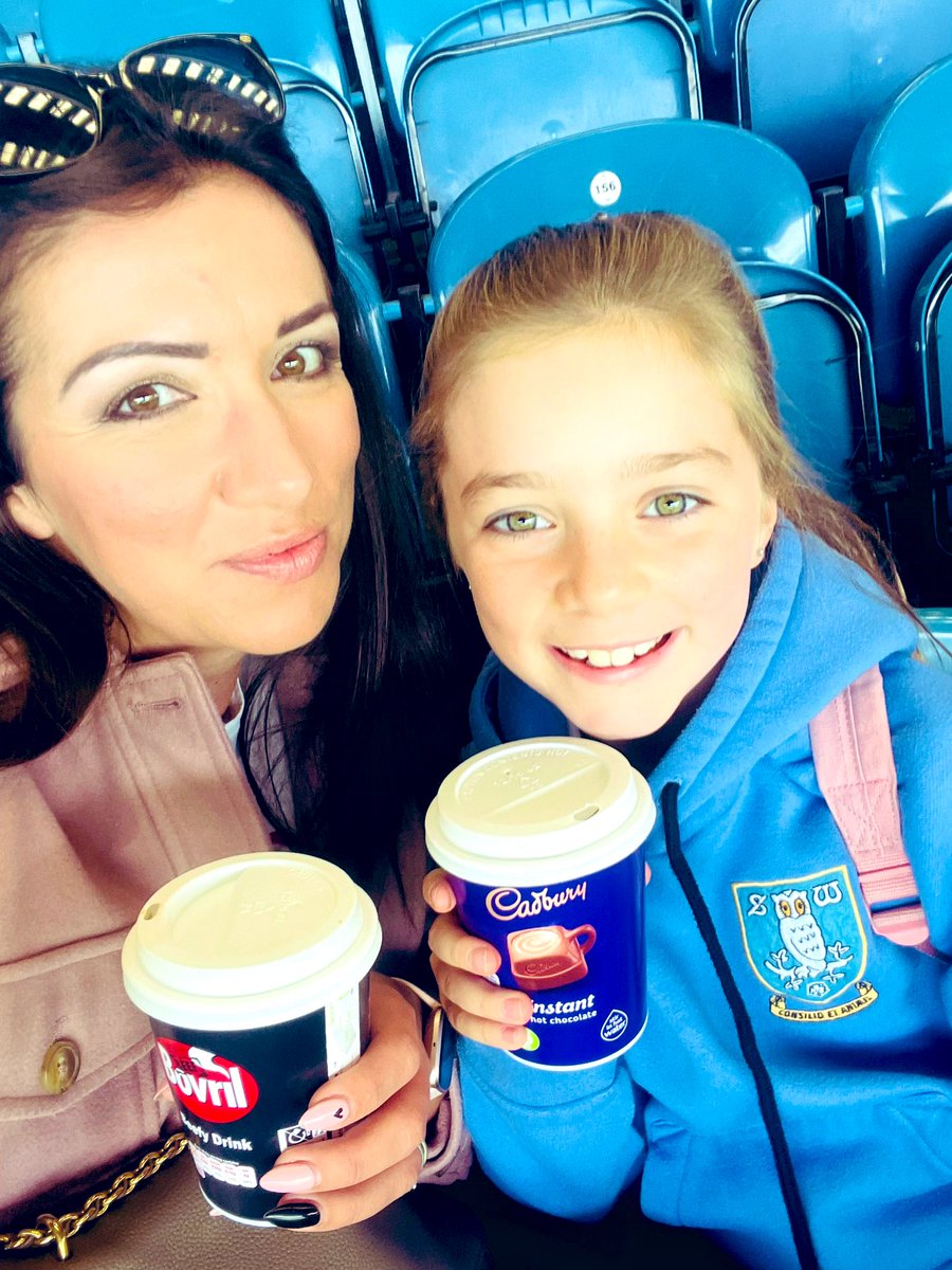 #SHWIPS Got the hot drinks on the go for todays game! 🥶 Let’s have 3 points today for me &amp; my mini me 💙