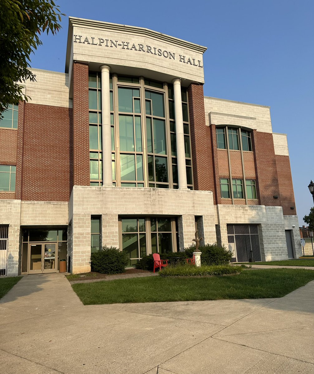 Mandy Livings tweet media