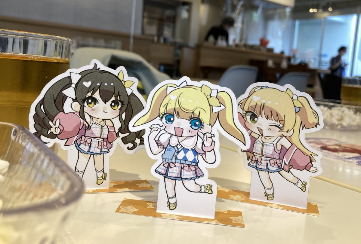 matoba risa multiple girls blonde hair 3girls chibi twintails photo background black hair  illustration images