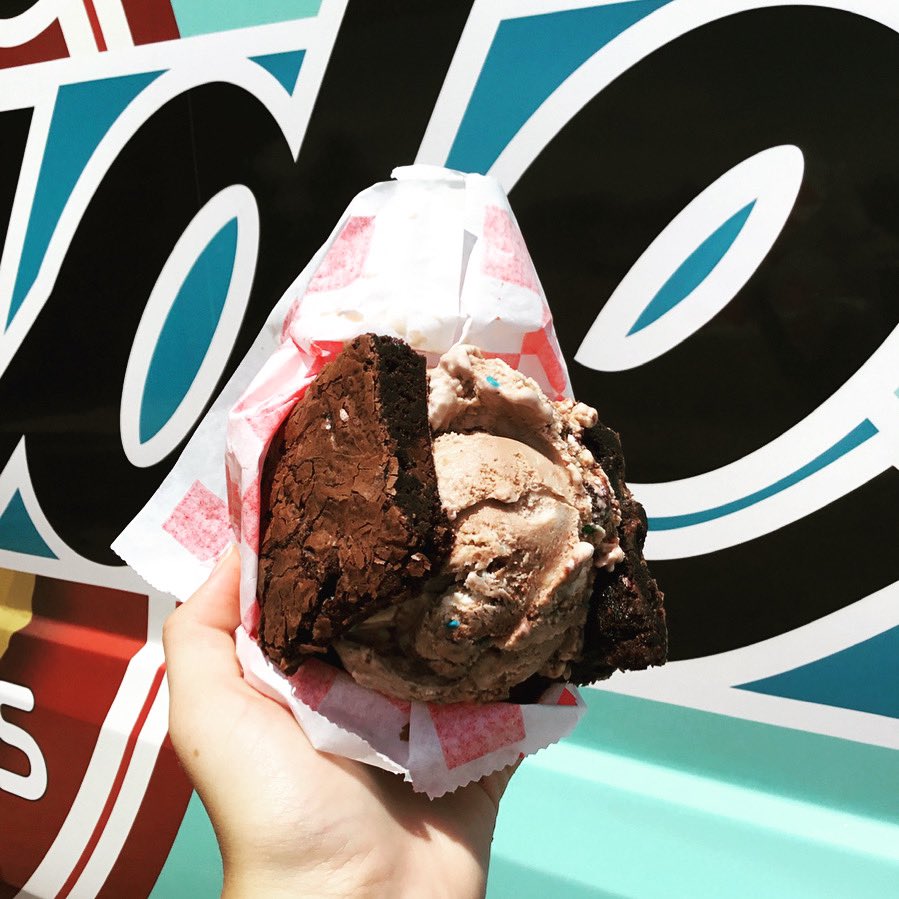 KurbsideSweets's tweet photo. Saturday
Sep 17 

😂😂Silly Saturday😂😂

Guy walks into an ice cream shop and says: “give me some chocolate, some marshmallows, and some almonds.” The elderly gentleman working the counter says “Careful son, you’re heading down a rocky road.” https://t.co/U77QQ3syks