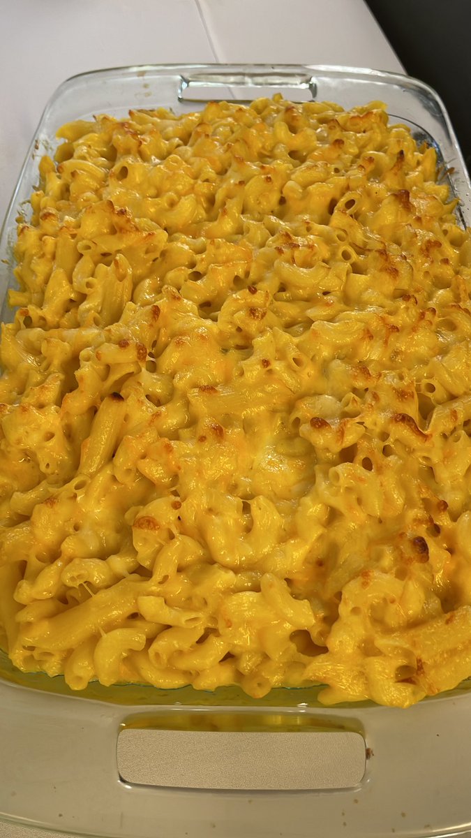 IZZZAMOOOD's tweet photo. #guyanese 🇬🇾🇬🇾love my belly 👅#SmallBusiness #longdistancerelationship https://t.co/9dkmHOErpR