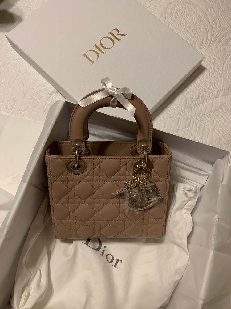 lady dior bag