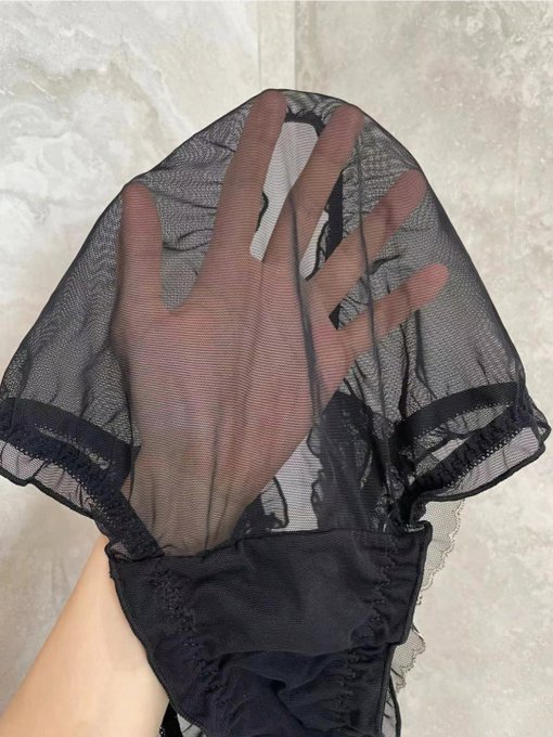 嗯，这才是真正的周末约会战袍吧，