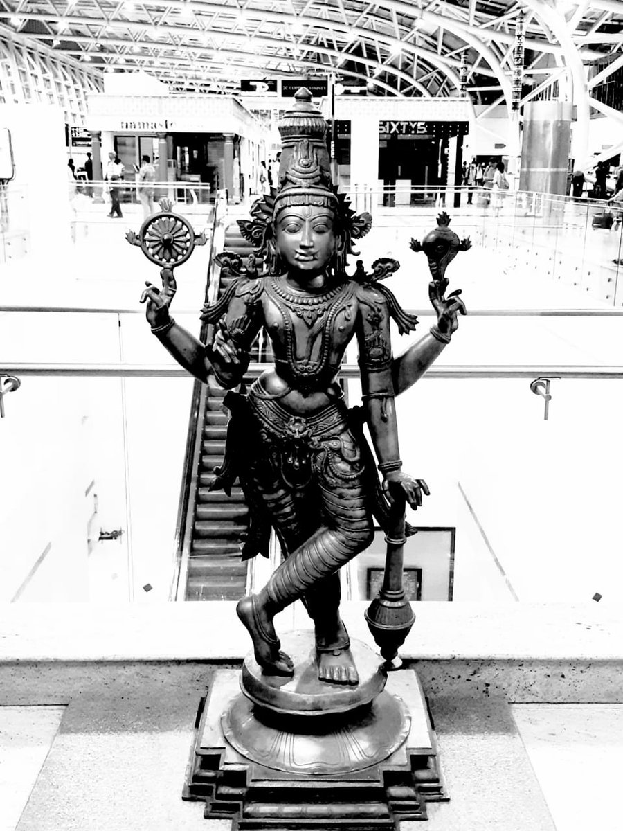 Vijay04Tweets's tweet photo. Chennai Airport... Brass idol of Hindu God Vishnu.......
#brassidols
#brassidolsindia
#lordvishnu
#chennai
#chennaiairport
#chennaiairport
#streetphotography
#airportlook
#mural
#timepass
#timepassclick
#blackandwhite
#bnw
#bnwphotography
#bnwmood
#streetphotography
#airportlook https://t.co/pr5fdWeF50