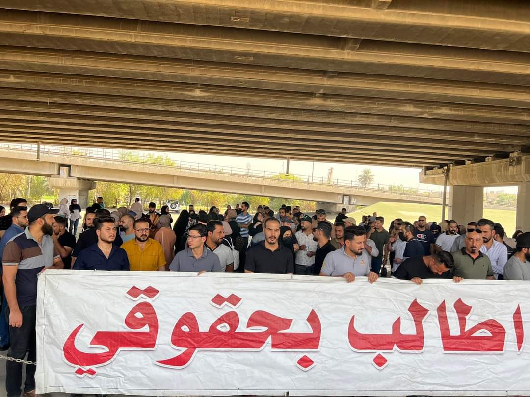 mustafa68993297's tweet photo. المؤمن لا يلدغ من حجره مرتين يا مجلس الخدعة!!! (العلومي صار مفتح باللبن) #المجلس_يعرقل_استماره_علوميين 

  #طيف_تعرقل_رواتب_العلوميين https://t.co/WDknu3zsf8