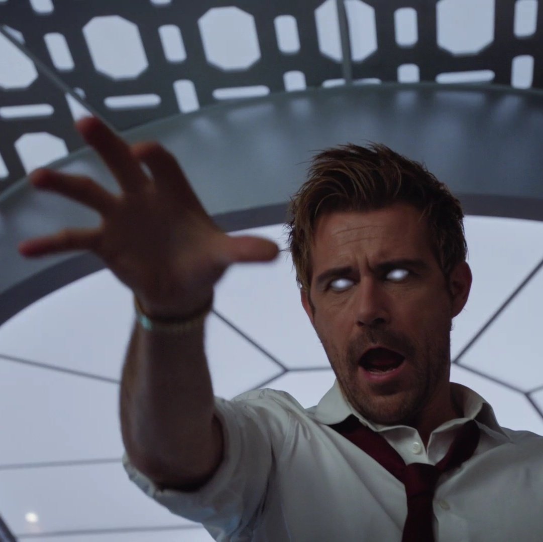 whitecanary47's tweet photo. The one and only John Constantine. @wbd https://t.co/IQESakta6F