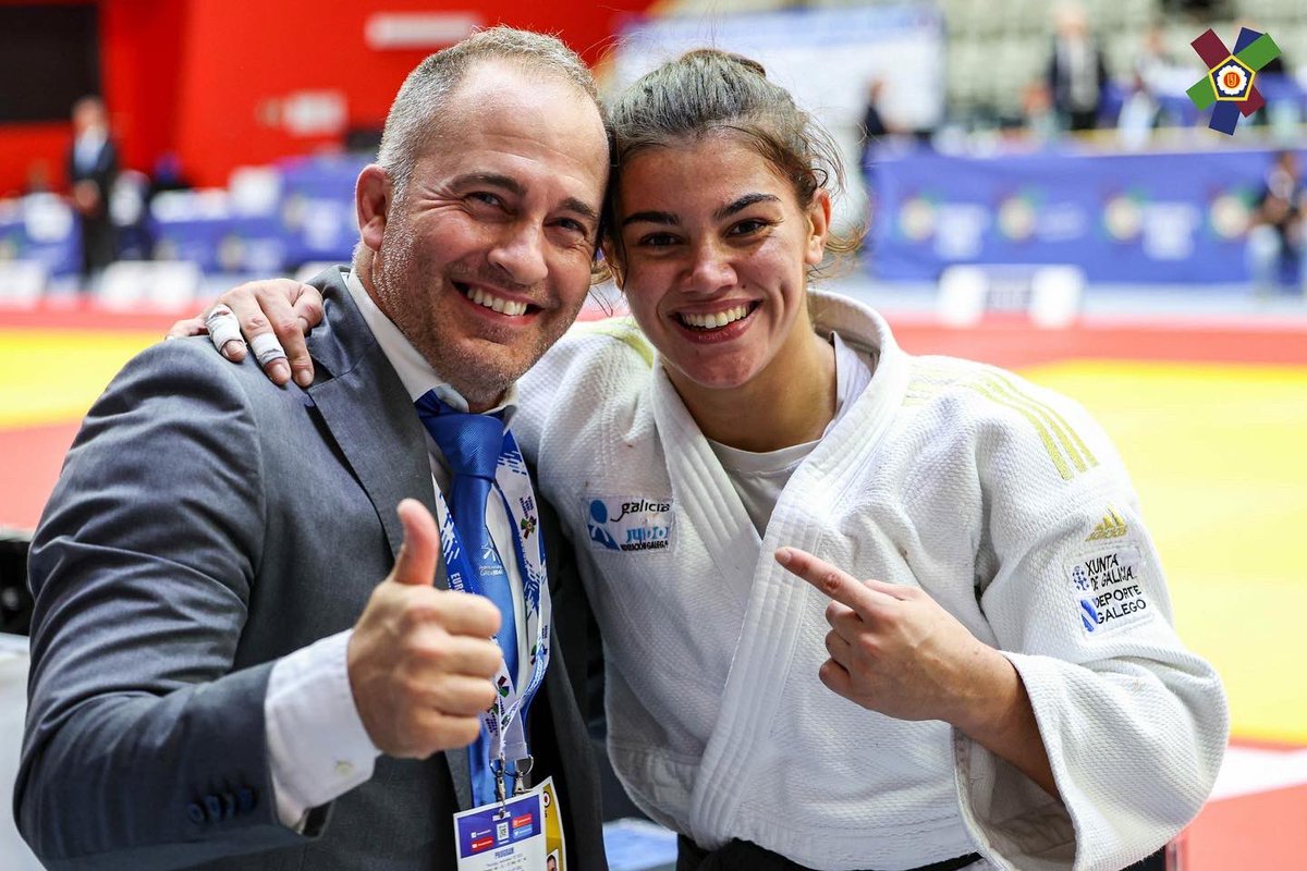 LauraVPodium's tweet photo. Campeona de Europa Junior!!🥇
Que día🤩🤩

Ha sido un año duro, con algún que otro bajón pero finalmente he dado lo mejor de mi 

Agradecida a mi familia, a mi entrenador, a mi equipo y a mi federación, porque nunca han dejado de creer en mi.
 
@becaspodium https://t.co/ZX31aJDSfe