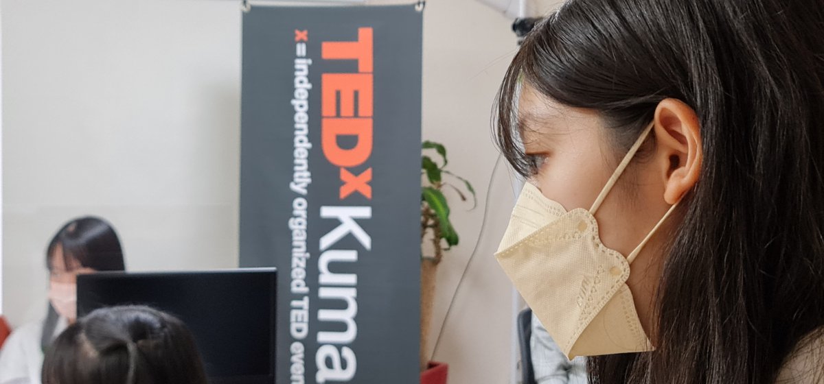 TEDxKumamoto's tweet photo. スタッフ説明会を開催しました！
前回スタッフになったメンバーも早速、撮影やファシリテーターなど自分の役割を担ってくれています。

新たなスタッフ希望者も増えて嬉しい一日となりました。
挑戦を通して、成長したい！という思いを持ったスタッフを随時募集中！
気になる方はお気軽にDMを！ https://t.co/Hml9eUyLIr