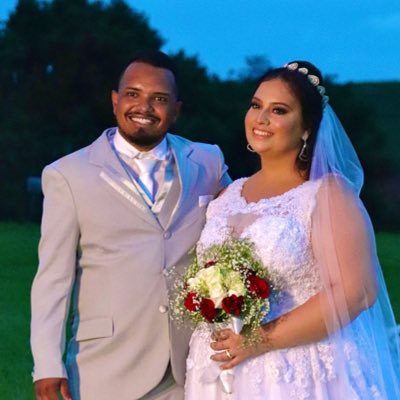 juliavolpe_'s tweet photo. #NovaFotoDePerfil https://t.co/a8HwgwS4XT