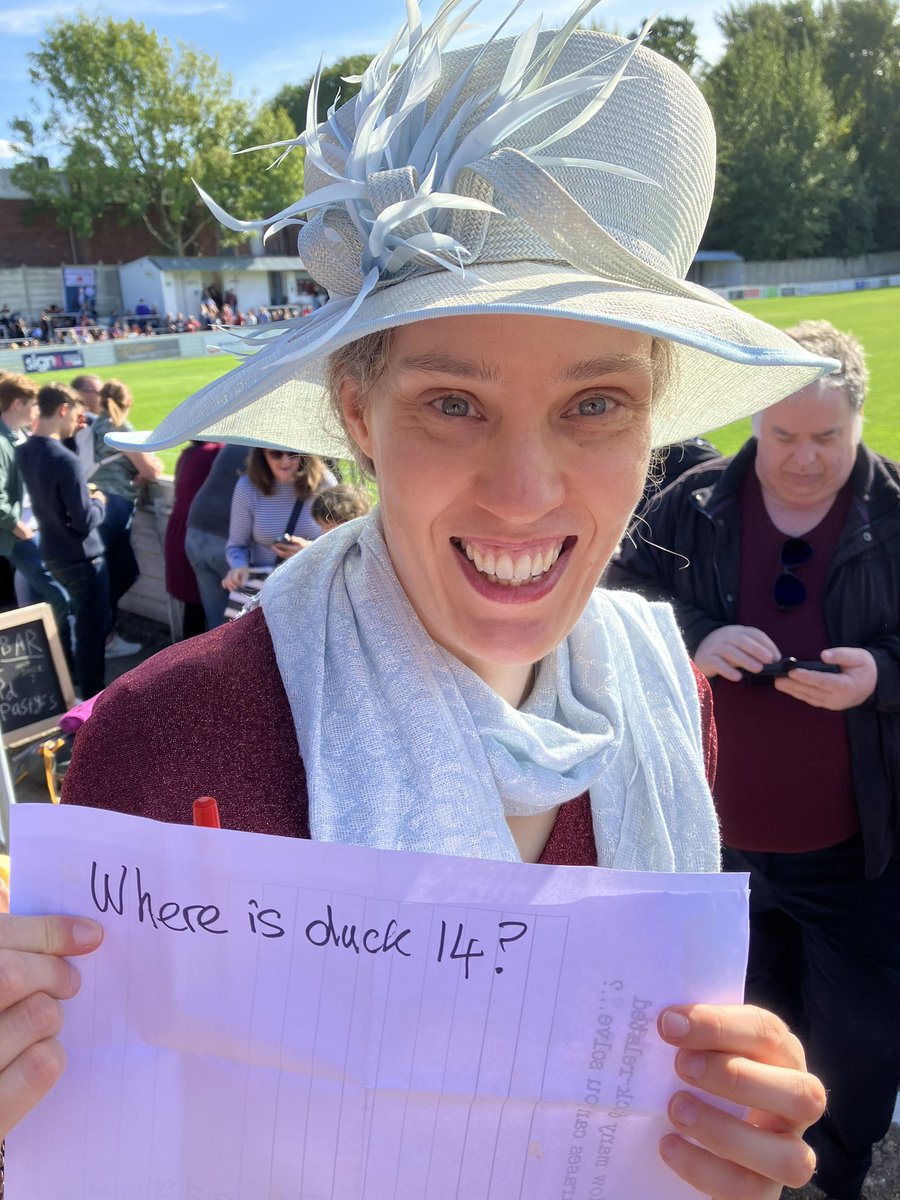 maxineholder's tweet photo. Here’s a question for you @AlexHorne … #TaskmasterGathering https://t.co/9LlsHGUv2G