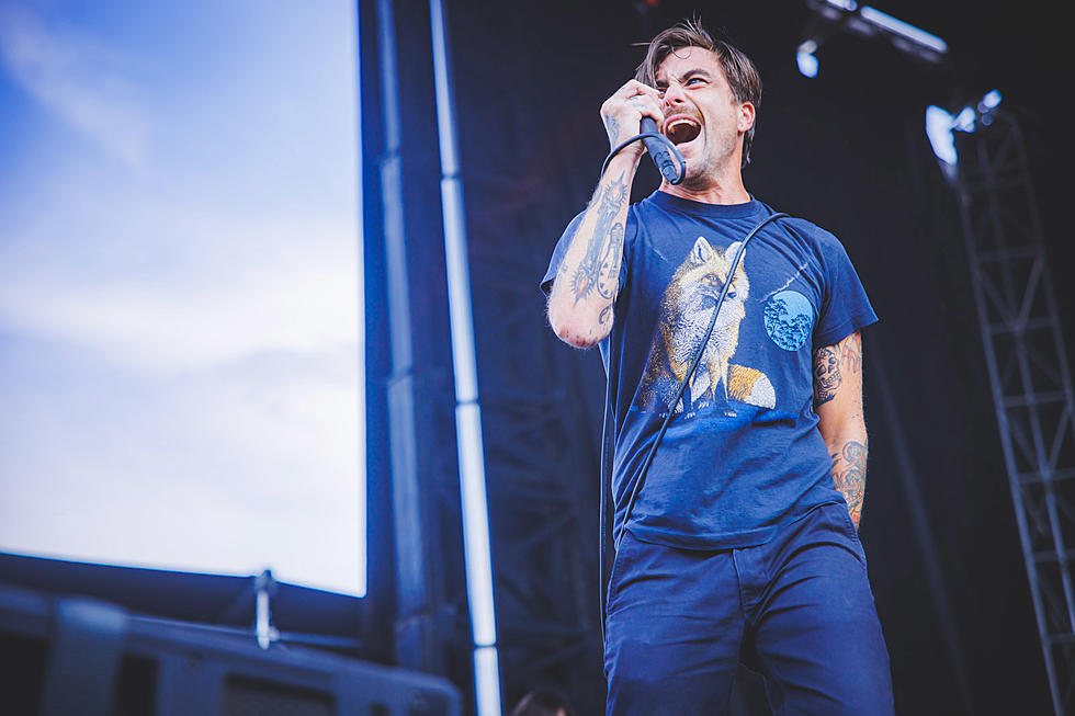 brooklynvegan's tweet photo. Post-hardcore supergroup L.S. Dunes (@AnthonyGreen + members of My Chemical Romance, Thursday, Coheed &amp; Cambria) made their live debut at Riot Fest. Pics, videos, &amp; our review: https://t.co/72xgVob9a7 https://t.co/C02ReymEx1