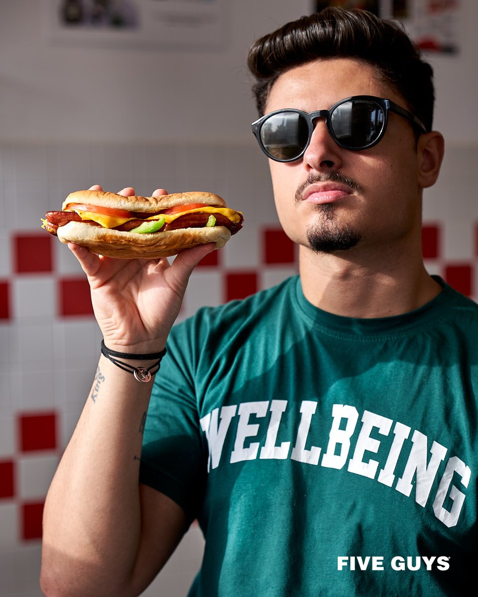 Five Guys Kuwait tweet media