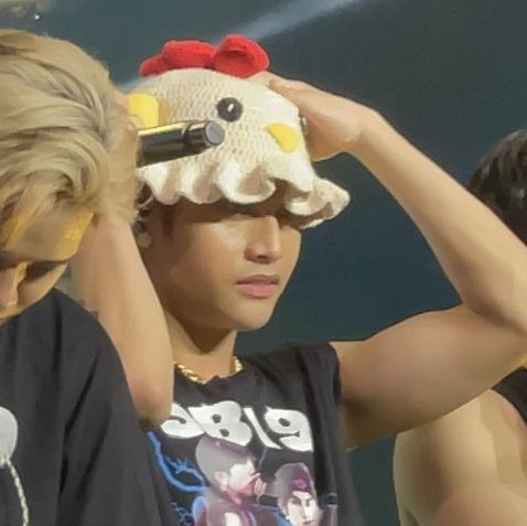kenken in chicken hat 😞🤍