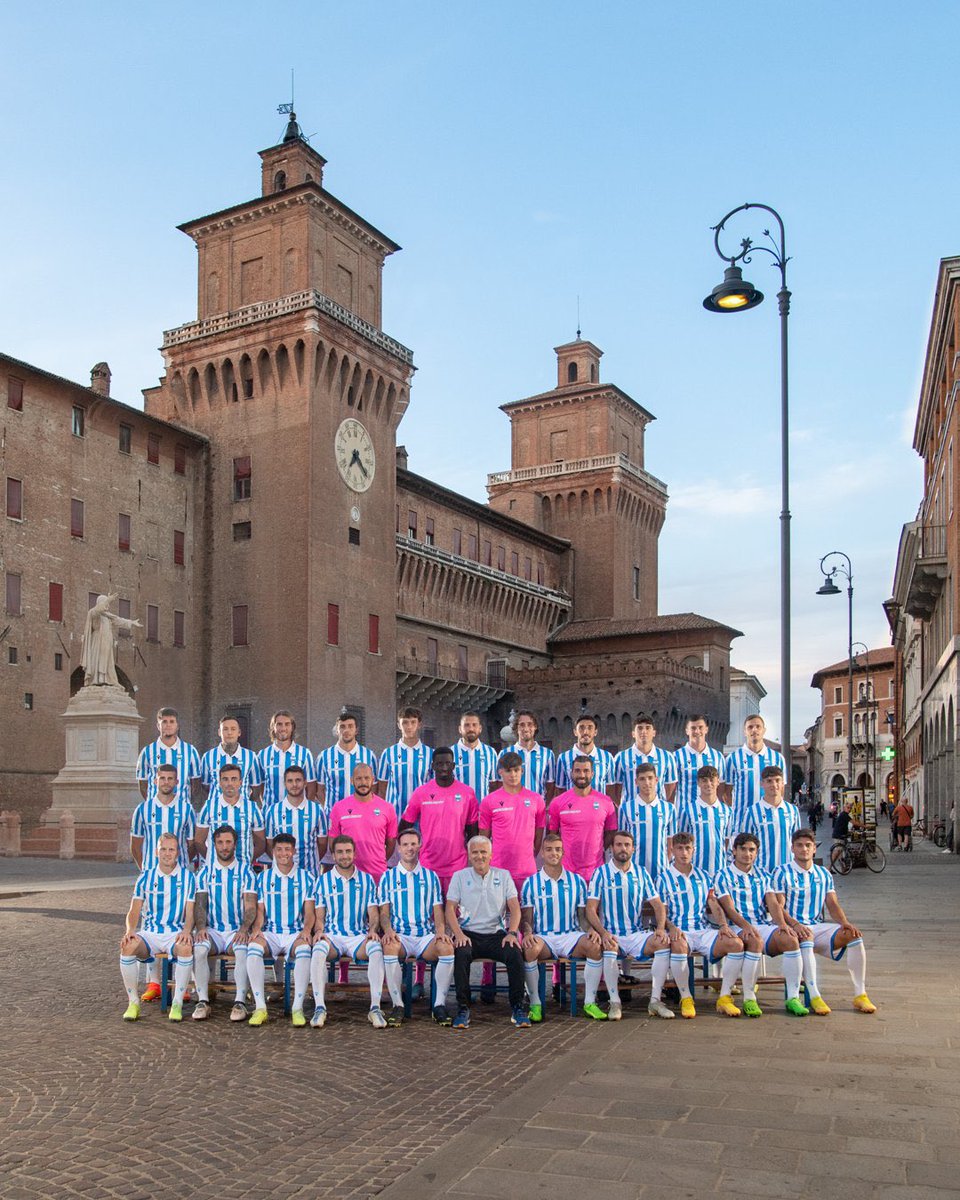 rupertalbe's tweet photo. La @spalferrara fa una cosa bellissima che non si vede da un po’, per me dovrebbero farlo tutte le squadre, sempre. https://t.co/sNUKzC6nQB
