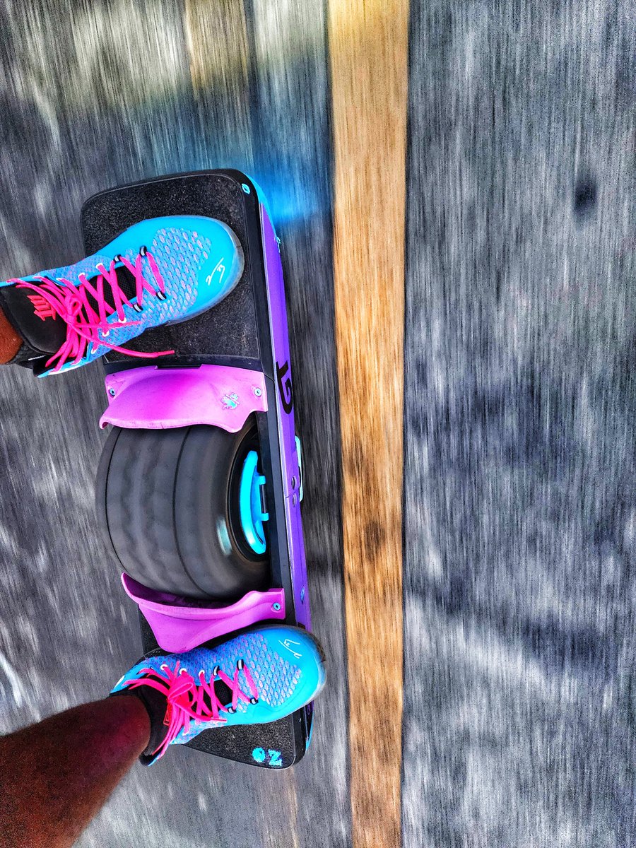 thewheelofoz's tweet photo. First official ride back in NYC after being away for a month traveling across Europe. It does feel good to be back!
#TheWheelOfOz #Onewheel #OnewheelLife #destroyboredom #WheelOfOz #NYC #NewYorkCity #Manhattan #Brooklyn https://t.co/QsgpABlWoh
