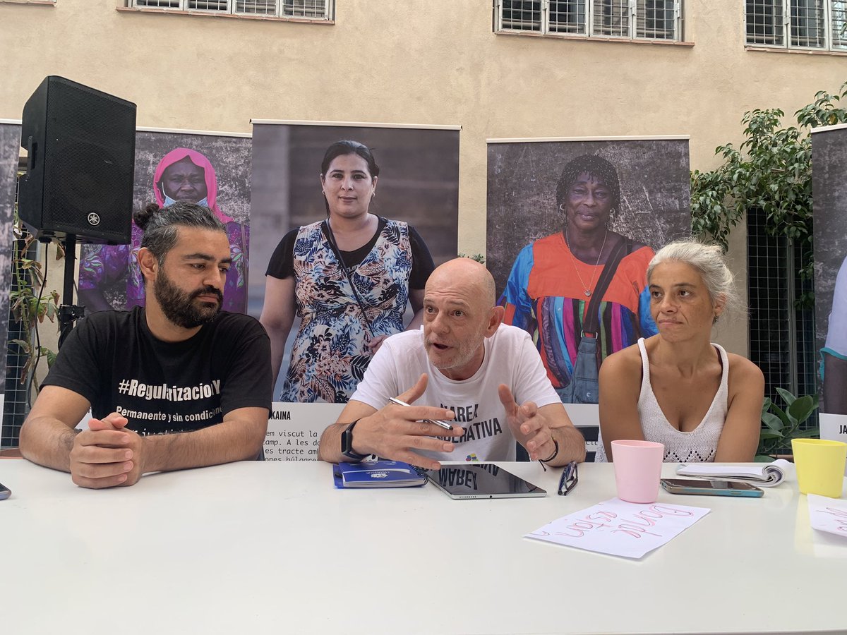 IDesigualtats's tweet photo. “Resistències contra la impunitat a la Frontera Sud“, amb @CarlosSoledadM Activista de #RegularizacionYa, Maria Creixell Activista de @CaravanaObrim i @PericoPan Periodista #stopinequality https://t.co/5bORPsrShw