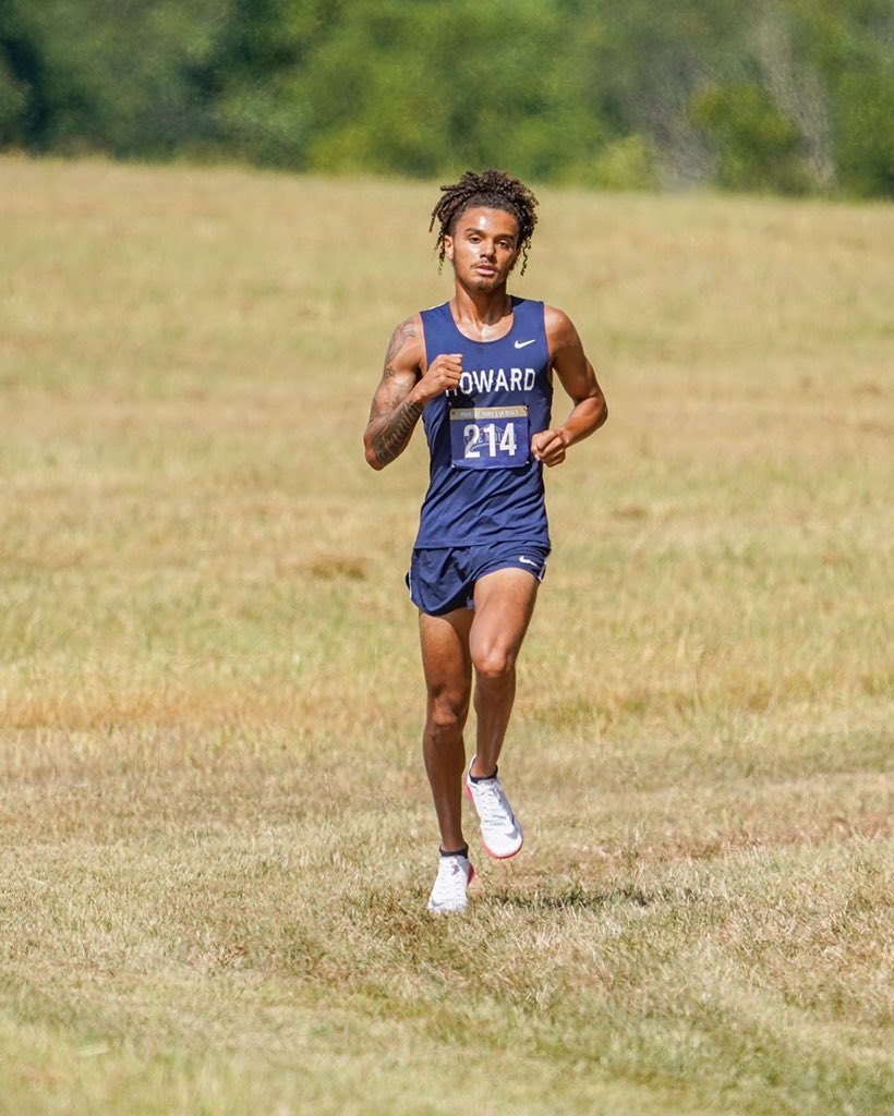 ImAyoade's tweet photo. Cross Country season startin off on da right foot 🫡 https://t.co/9MC1yF5WQ1