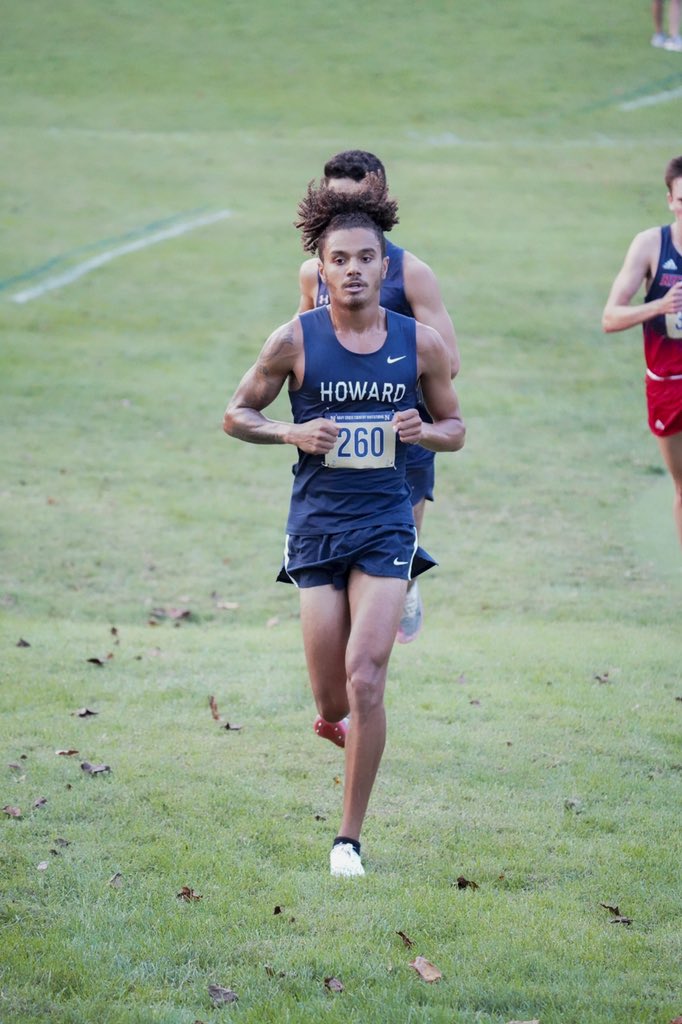 ImAyoade's tweet photo. Cross Country season startin off on da right foot 🫡 https://t.co/9MC1yF5WQ1