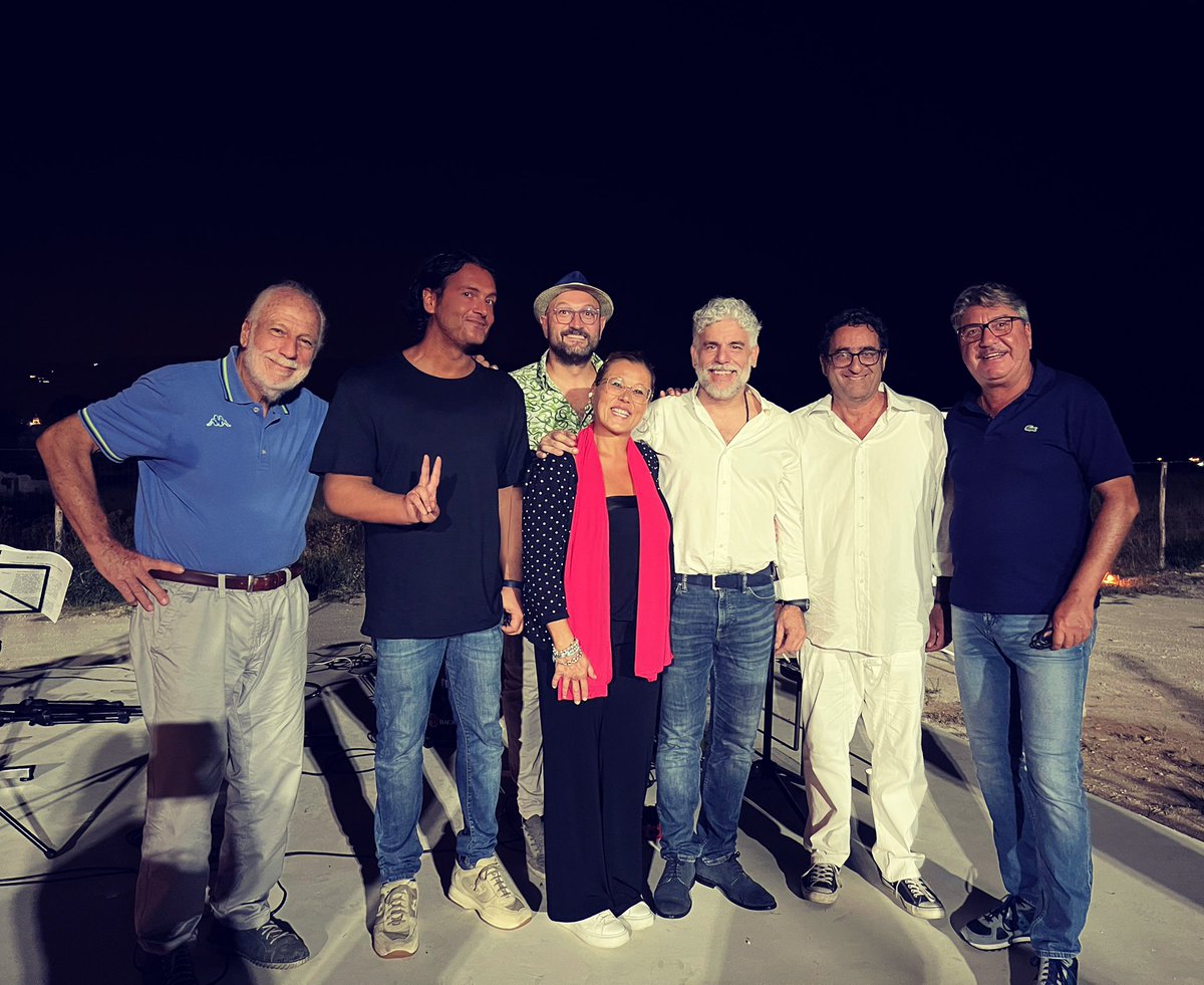 progettokome's tweet photo. Al via la nuova stagione 2022-2023 targata KOME!

L'INCREDIBILE STORIA DI TURIDDU MALANDRINU

Guglielmo Tasca: Autore, Chitarra e voce 
Massimo Leggio: Regia
Vincent Migliorisi: Chitarra, voce ed “altro”

#soloalkome #kome #komecomiso #komestanzedivitaquotidiana #secondastagione https://t.co/x5J6d1dxJL